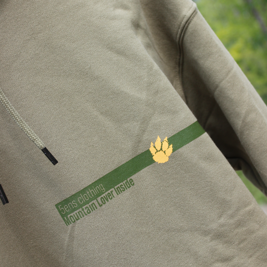 sweat shirt à capuche -Mountain lover-loup