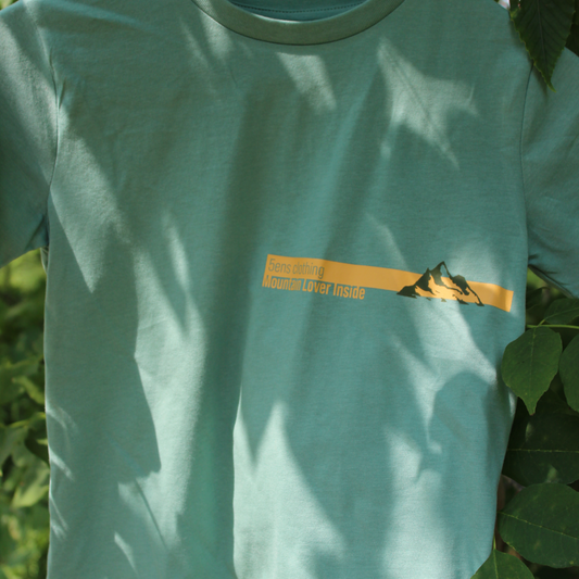 T-shirt kid -Mountain lover-